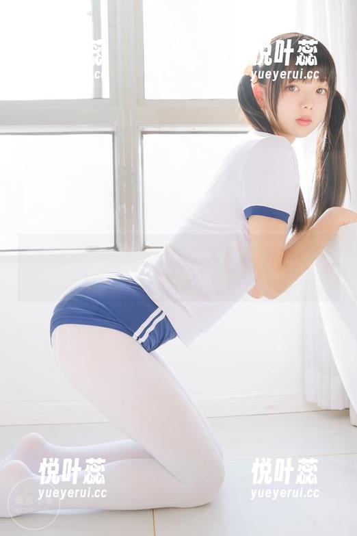 稚乖画册 - 有一种说不出来的东西，赤西夜夜的高清写真和妹妹一起来。