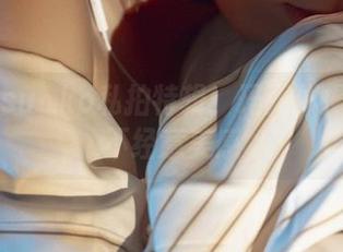 纸悦Etsu_ko私拍特辑：玛丽体操服中的不经意美感