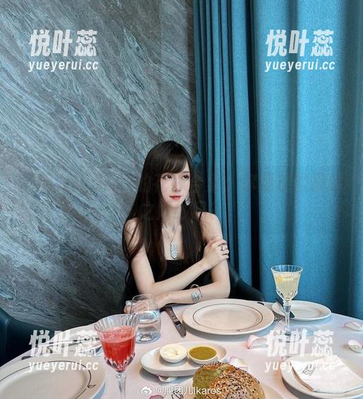 腐团儿Ikaros的花嫁合集：你见过的最迷之婚纱吗？