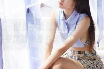 蜜桃社 - 图集中看到陆萱萱Cecilia的镂空，原来定制也是件美好且大胆的事啊。