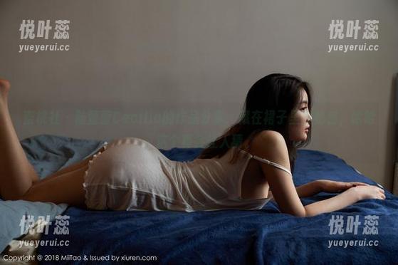 蜜桃社-陆萱萱Cecilia 蜜桃社 - 陆萱萱Cecilia的作品分享:藏在裙子里的秘密,哈哈,这个真会让人猜。