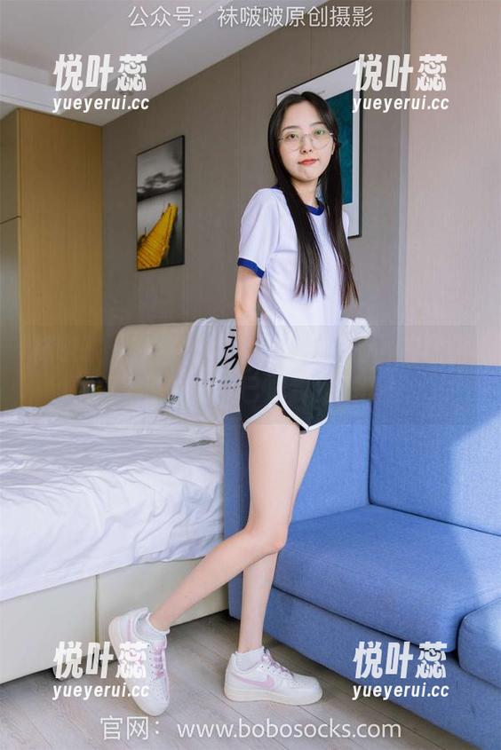 袜啵啵 - 甜甜圈的裸足反转剧情，美图指数上涨，下载已成我的必需！