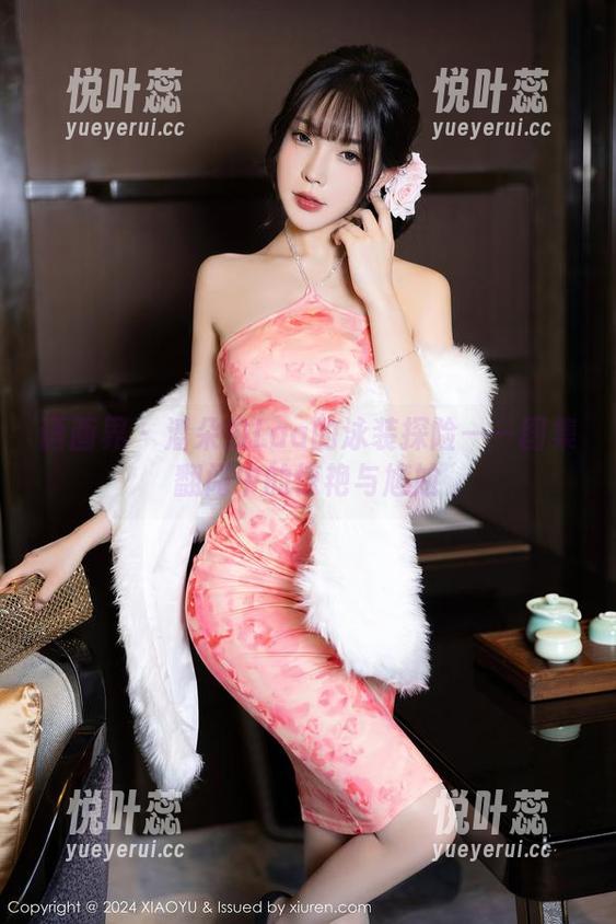 语画界 - 潘朵拉Laa的泳装探险——图集翻阅中的惊艳与尴尬