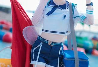 在金鱼yui的镜头下，黑贞德的真实沉浮和无奈写真
