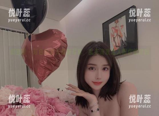 微密圈 - 阿色的夏天最新写真，乱花渐欲迷人眼你敢瞅吗？