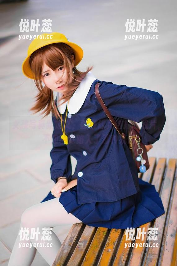 女孩写真新定义，面饼仙儿这拍的照片，不知不觉陷入了那种氛围