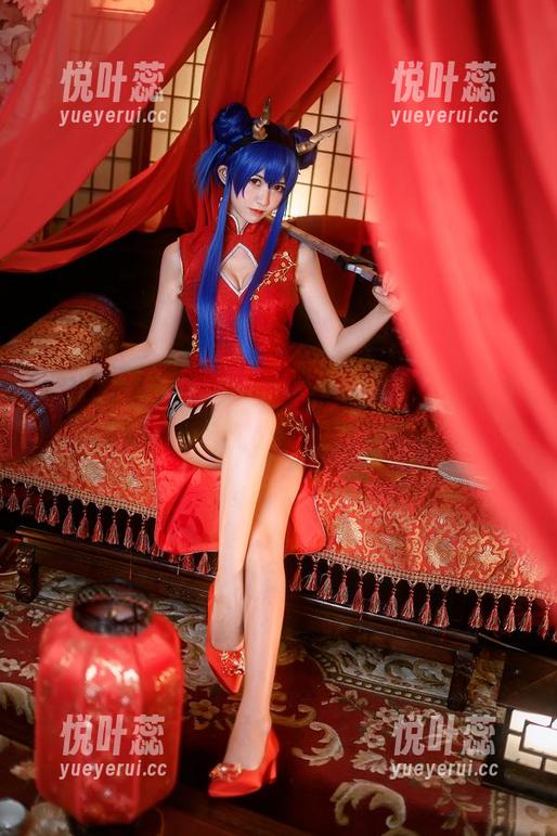 脑海里不断回放！鳗鱼霏儿的玉藻前泳装写真意外激发了我的创意。